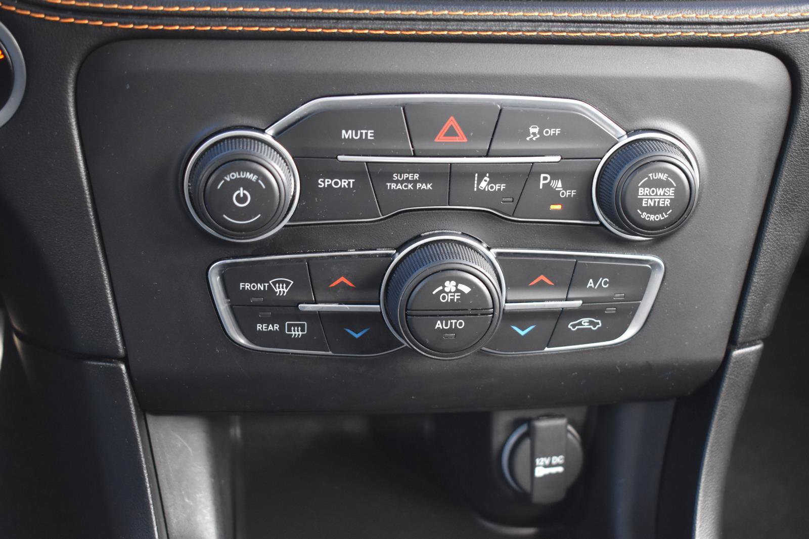 Used 2023 Dodge Charger GT w/ Plus Group image 10