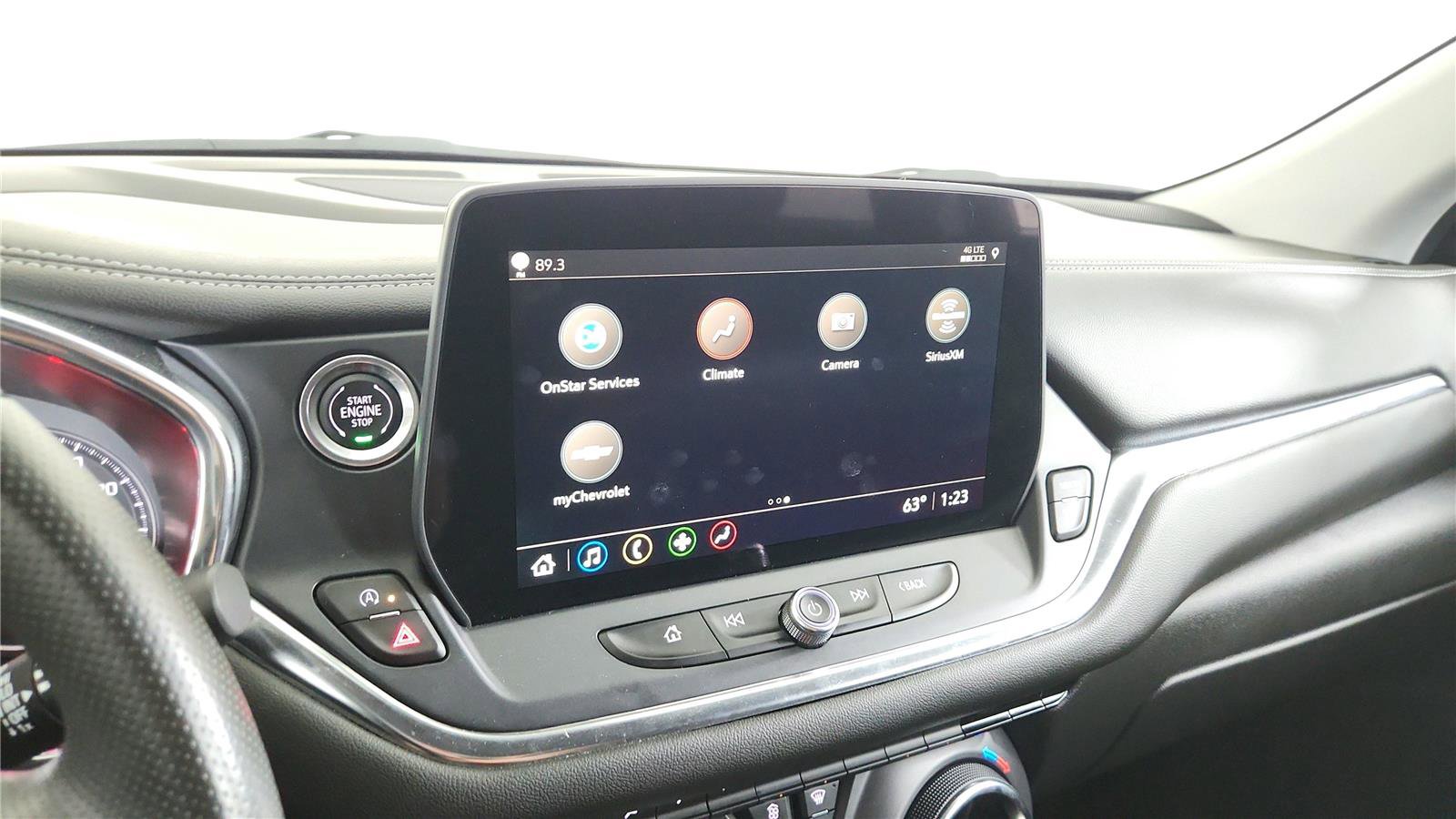 Used 2025 Chevrolet Blazer LT w/ Convenience Package AWD/4WD image 24