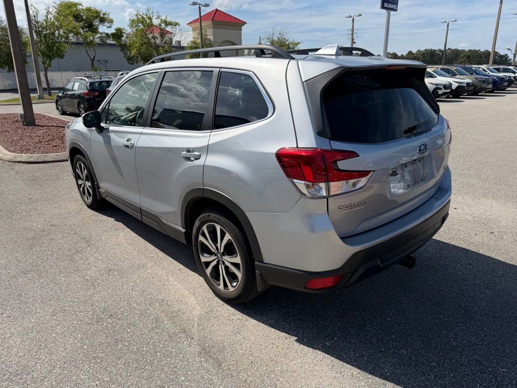 Used 2023 Subaru Forester Limited AWD/4WD image 9