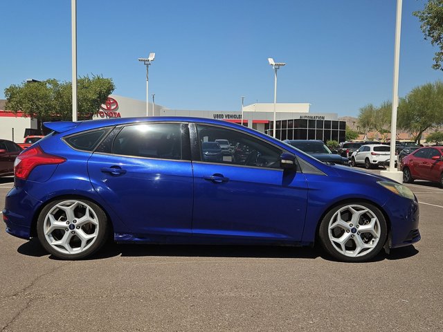 Used 2014 Ford Focus ST w/ Equipment Group 201A FWD video 4