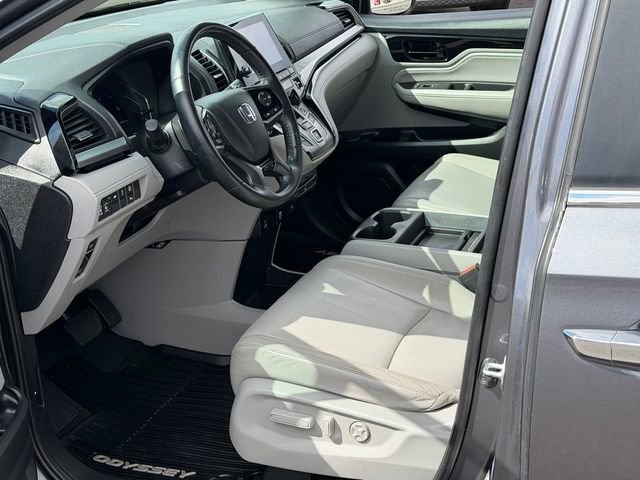Used 2022 Honda Odyssey Touring image 11