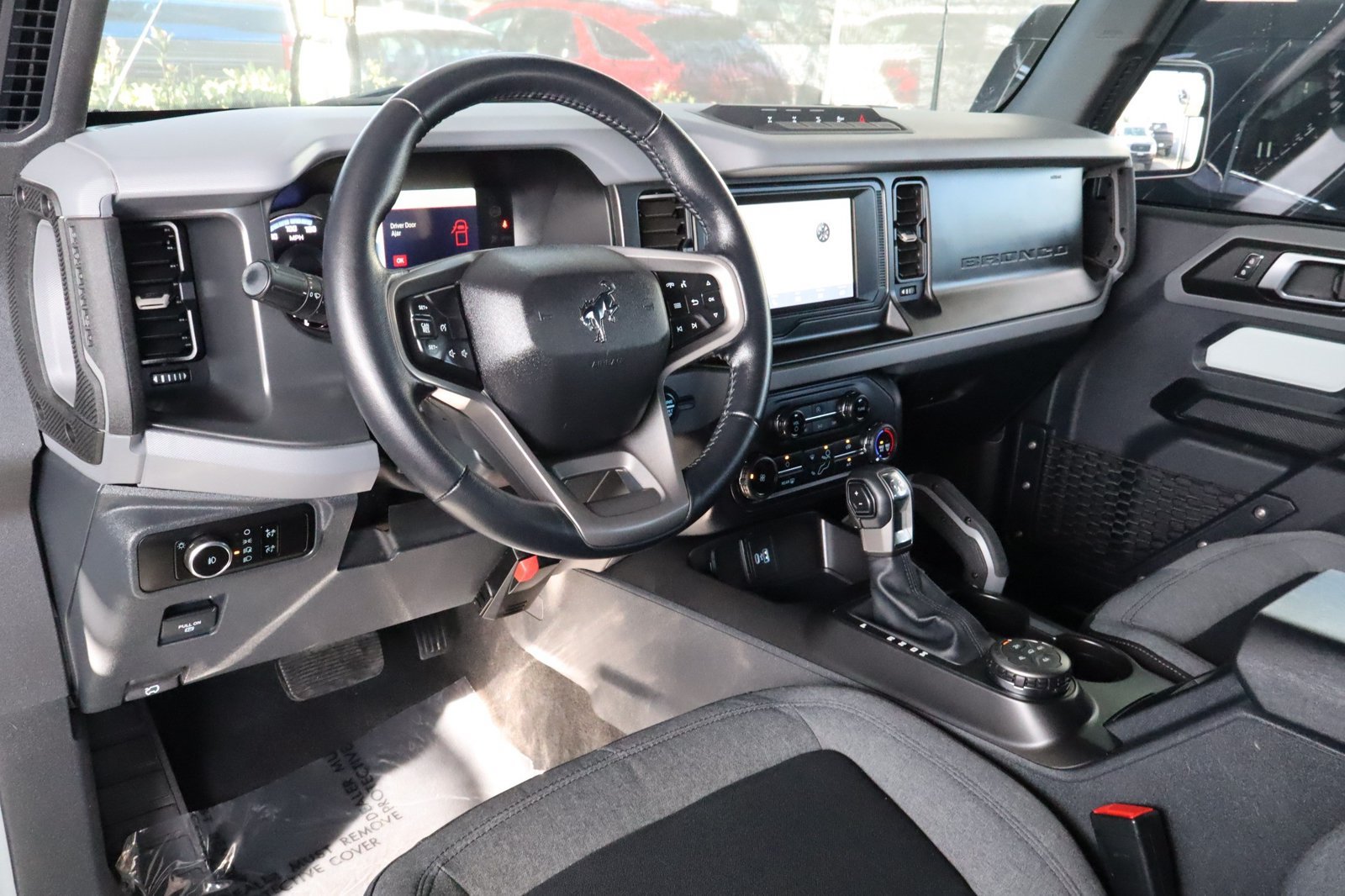 Used 2023 Ford Bronco Big Bend w/ Sasquatch Package AWD/4WD image 18