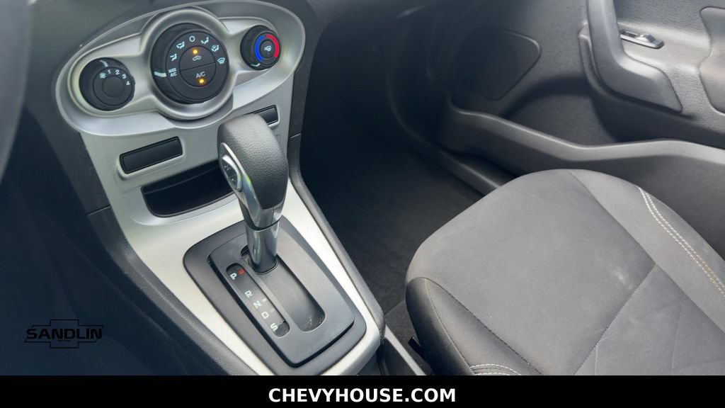 Used 2019 Ford Fiesta SE FWD image 19