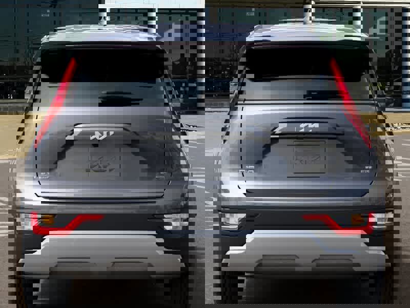 New 2026 Kia Niro LX image 13