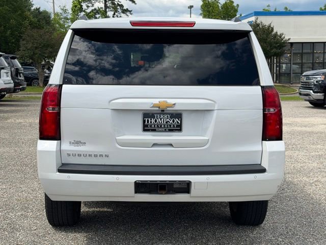 Used 2018 Chevrolet Suburban LT RWD image 3