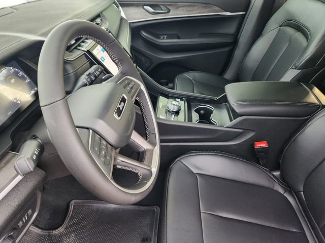 New 2025 Jeep Grand Cherokee Limited AWD/4WD image 9
