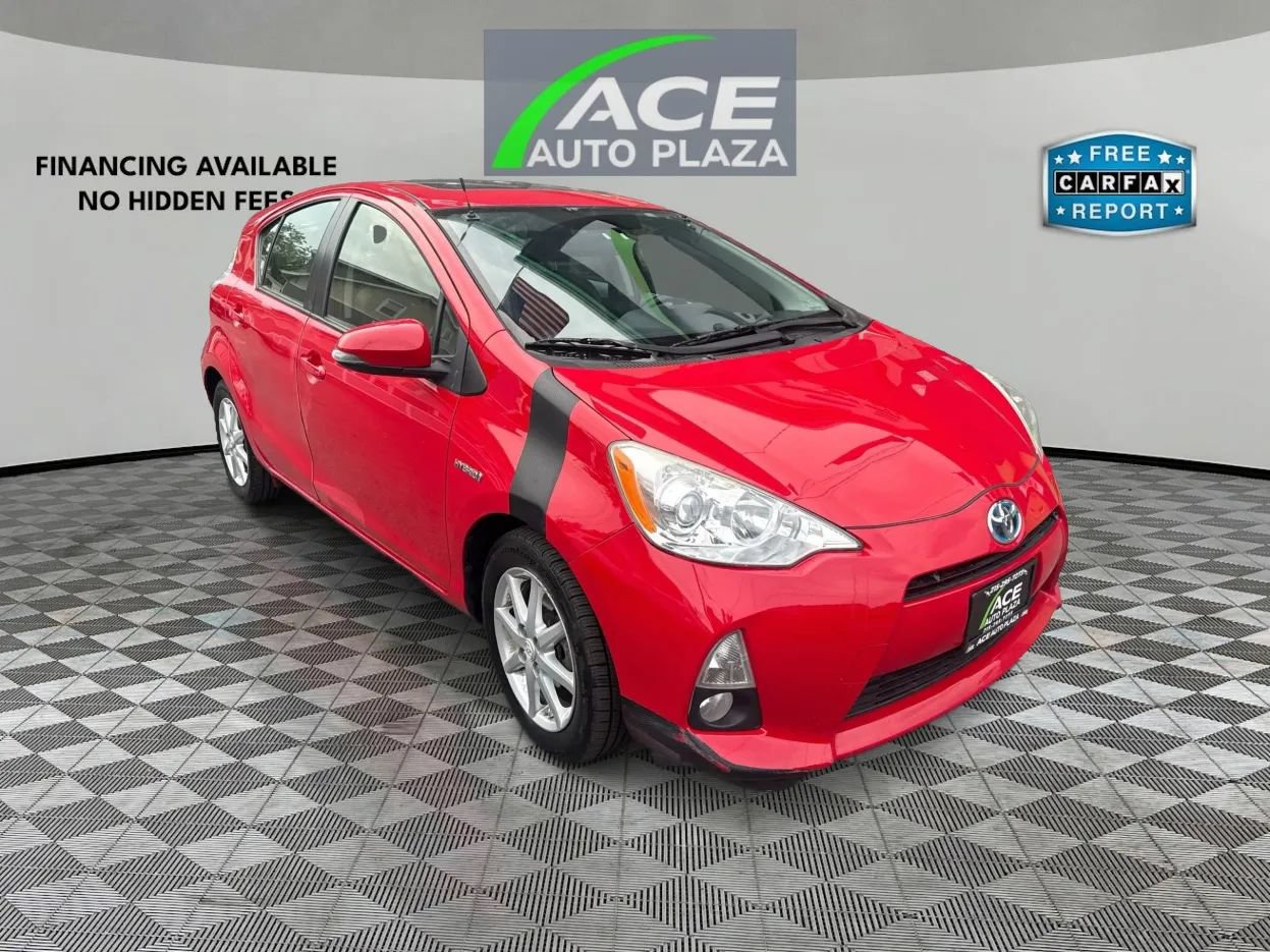 Used 2014 Toyota Prius C Four FWD image 1