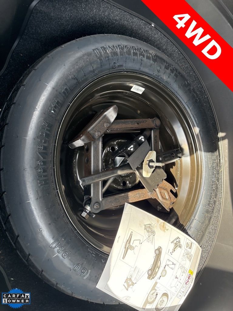 Used 2016 Jeep Cherokee Limited image 30