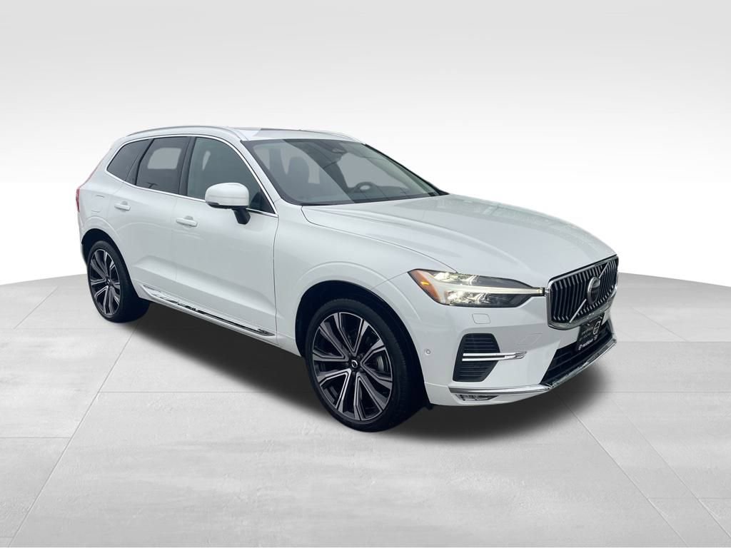Certified 2023 Volvo XC60 B5 Ultimate image 10