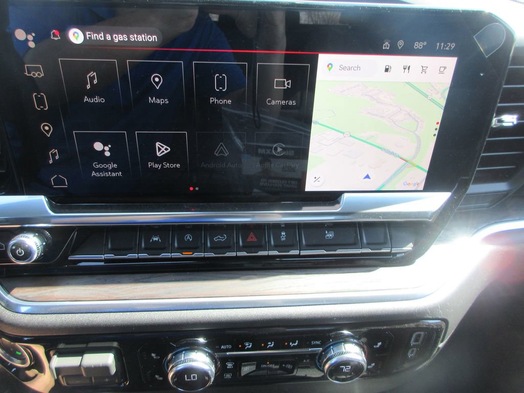 New 2026 GMC Sierra 1500 SLT image 18