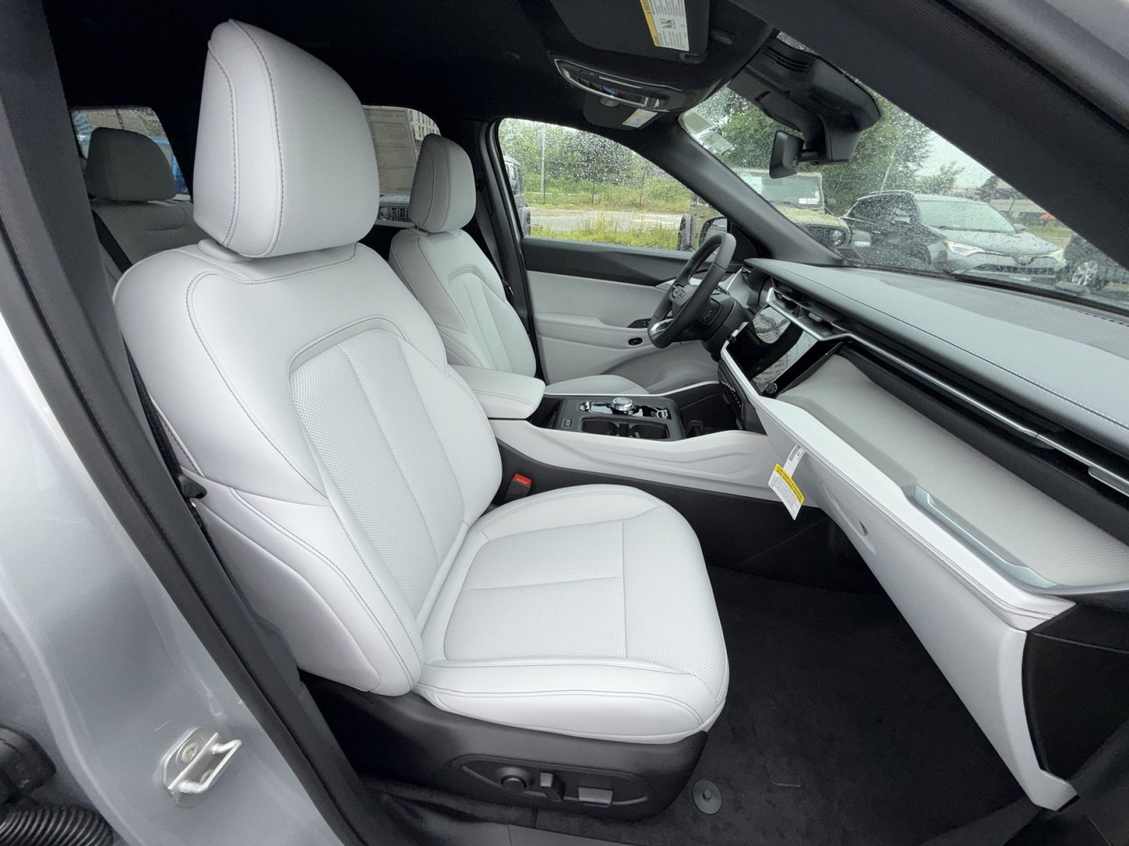New 2026 Jeep Cherokee Limited AWD/4WD image 25