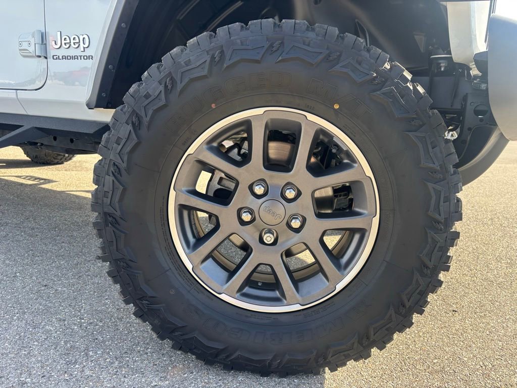 Used 2021 Jeep Gladiator Overland w/ Popular Equipment Package image 6