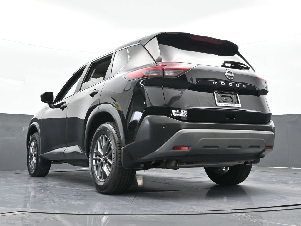 Used 2023 Nissan Rogue S image 58