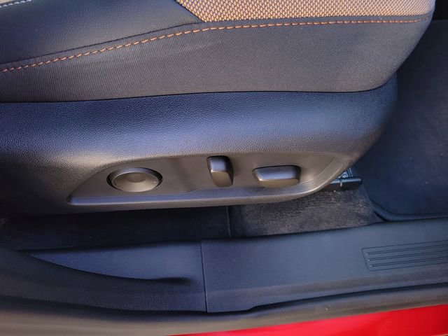 Used 2026 Chevrolet Equinox ACTIV w/ Convenience Package III FWD image 36