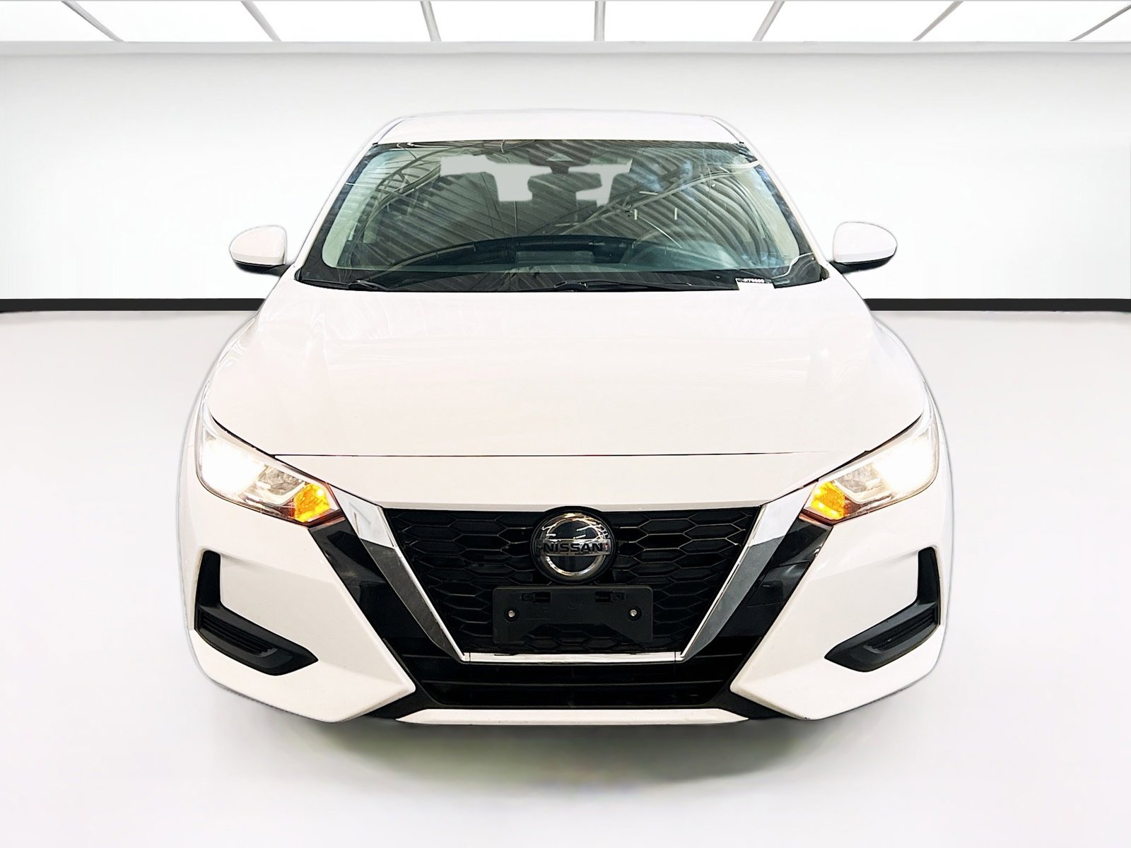Used 2021 Nissan Sentra S FWD image 2