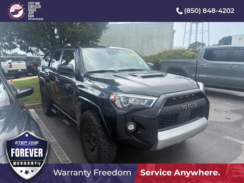 Used 2024 Toyota 4Runner TRD Off-Road AWD/4WD image 3