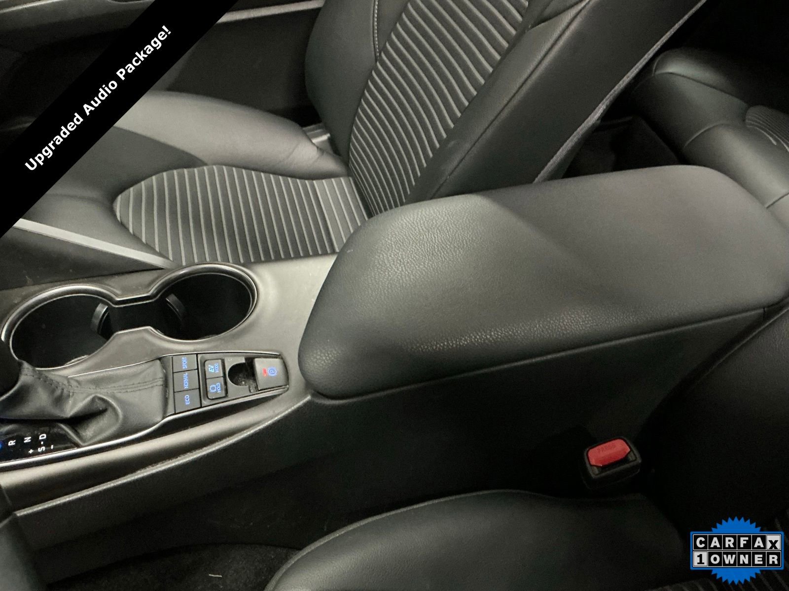 Used 2023 Toyota Camry SE w/ Audio Upgrade Package image 27