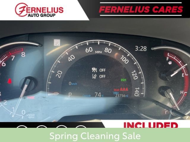 Used 2025 Toyota RAV4 XLE AWD/4WD image 10