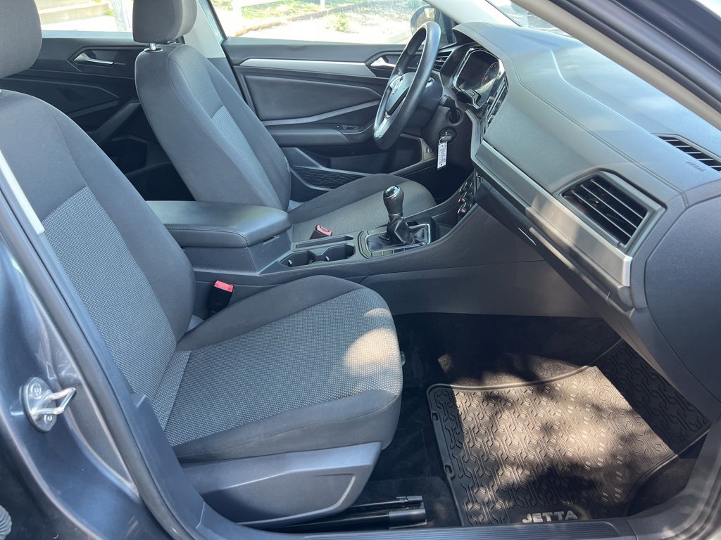 Used 2019 Volkswagen Jetta S image 12