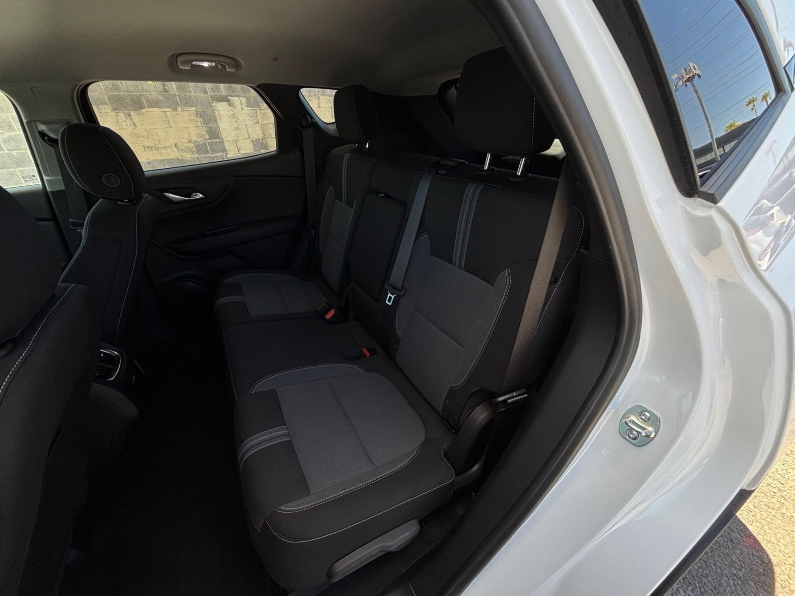 Used 2026 Chevrolet Blazer LT FWD image 25