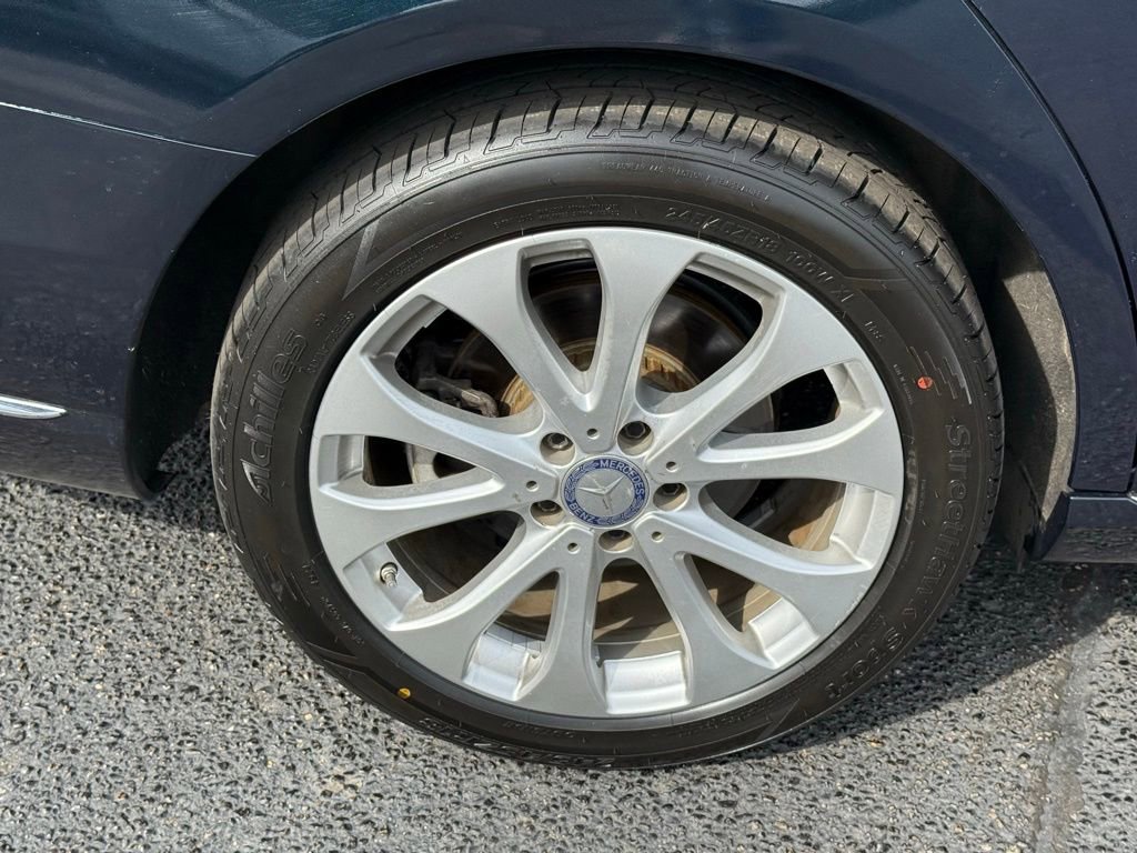 Used 2017 Mercedes-Benz E 300 4MATIC w/ Premium 1 Package image 40