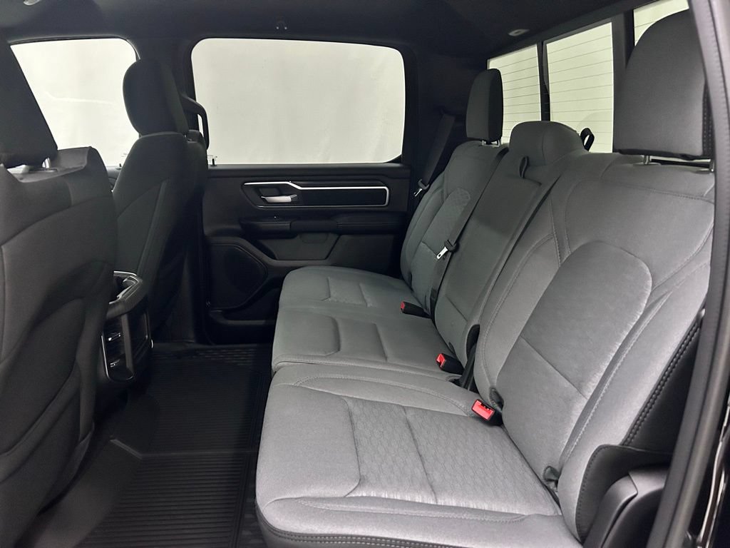New 2026 RAM 1500 Big Horn AWD/4WD image 14