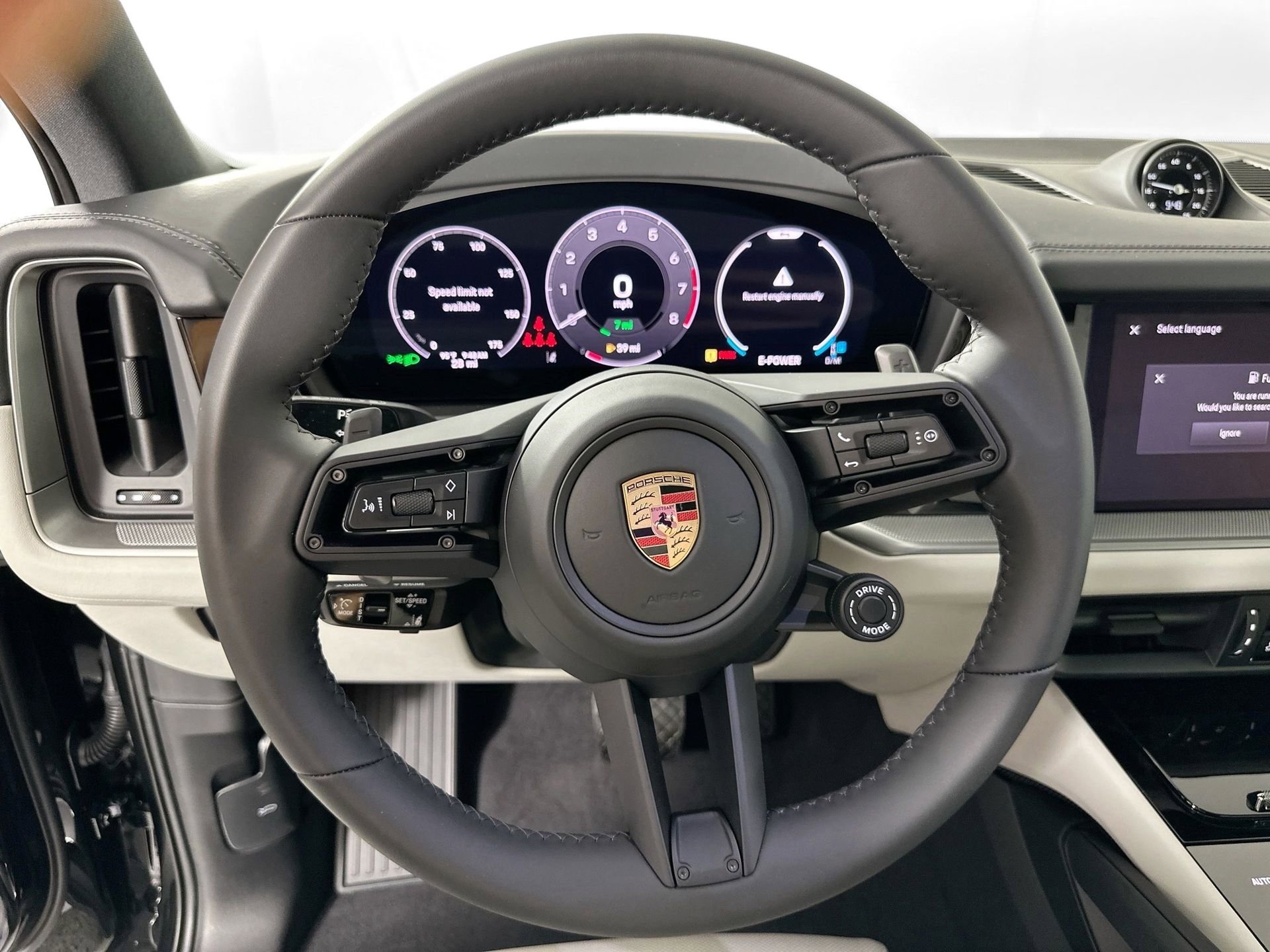 Certified 2025 Porsche Cayenne E-Hybrid image 20