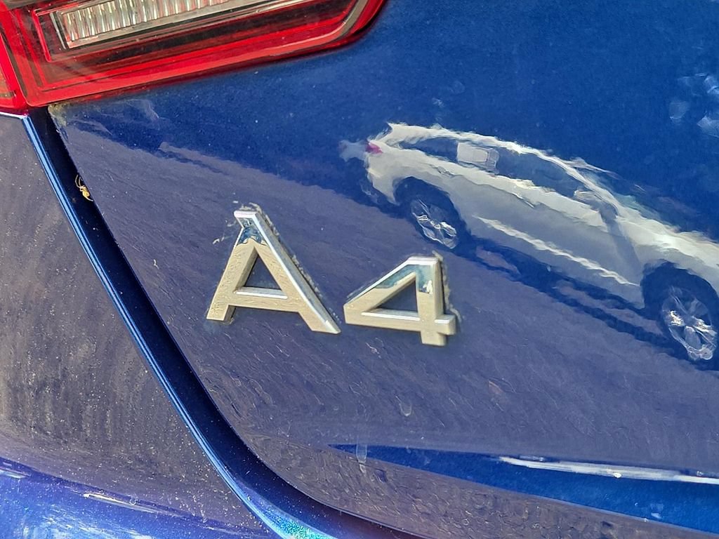 Used 2018 Audi A4 2.0T Premium AWD/4WD image 28
