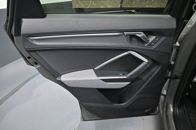 Used 2024 Audi Q3 2.0T Premium Plus AWD/4WD image 31