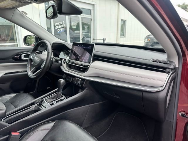 Used 2022 Jeep Compass Limited w/ Sun and Sound Group image 14