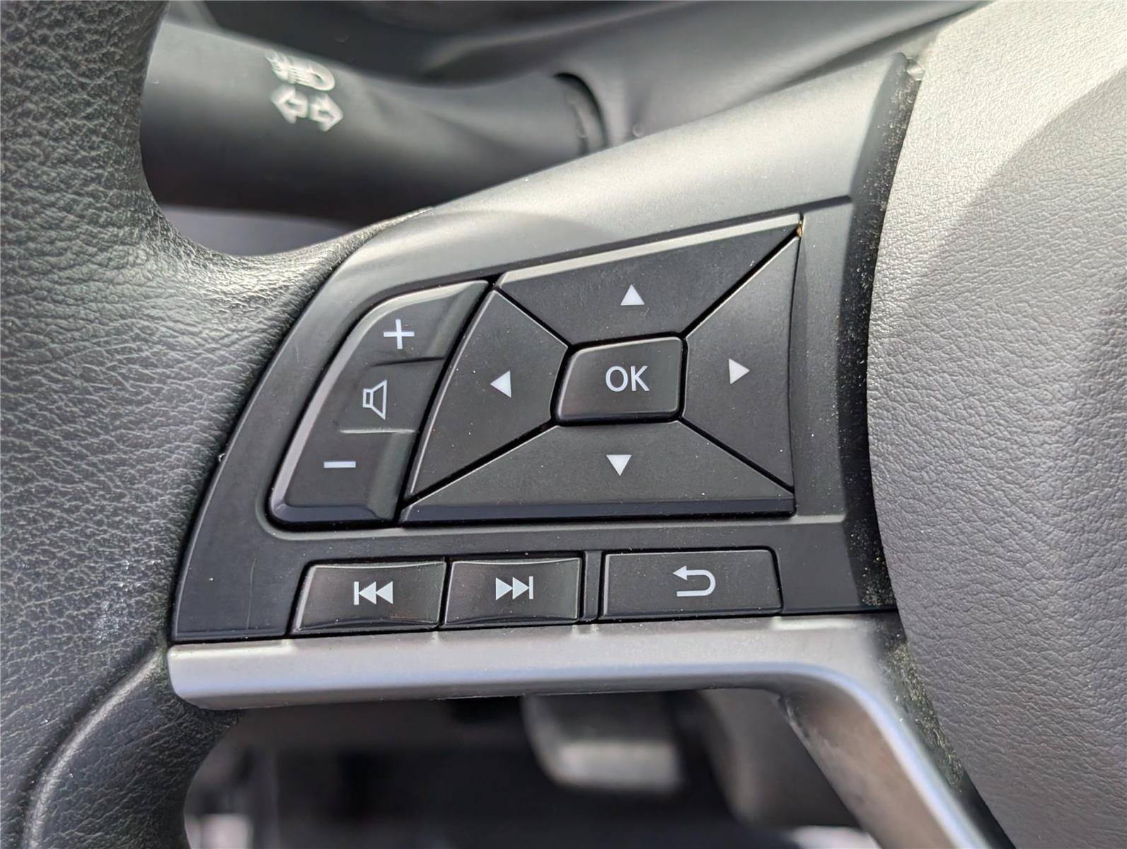 Used 2021 Nissan Altima 2.5 S w/ Driver Assist Package FWD image 21