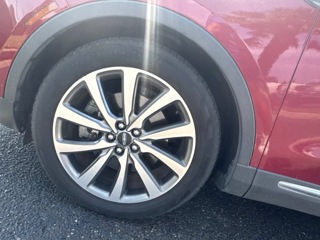 Used 2019 Lincoln Nautilus Select FWD image 13