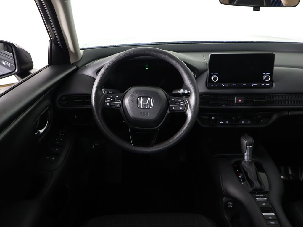 Used 2025 Honda HR-V LX image 31