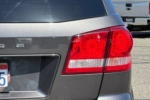 Used 2019 Dodge Journey SE w/ Blacktop Package FWD image 50
