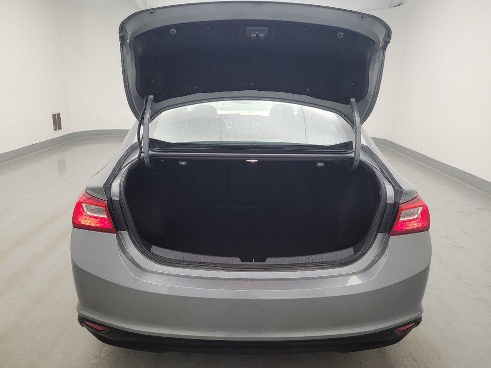Used 2023 Chevrolet Malibu LT FWD image 29