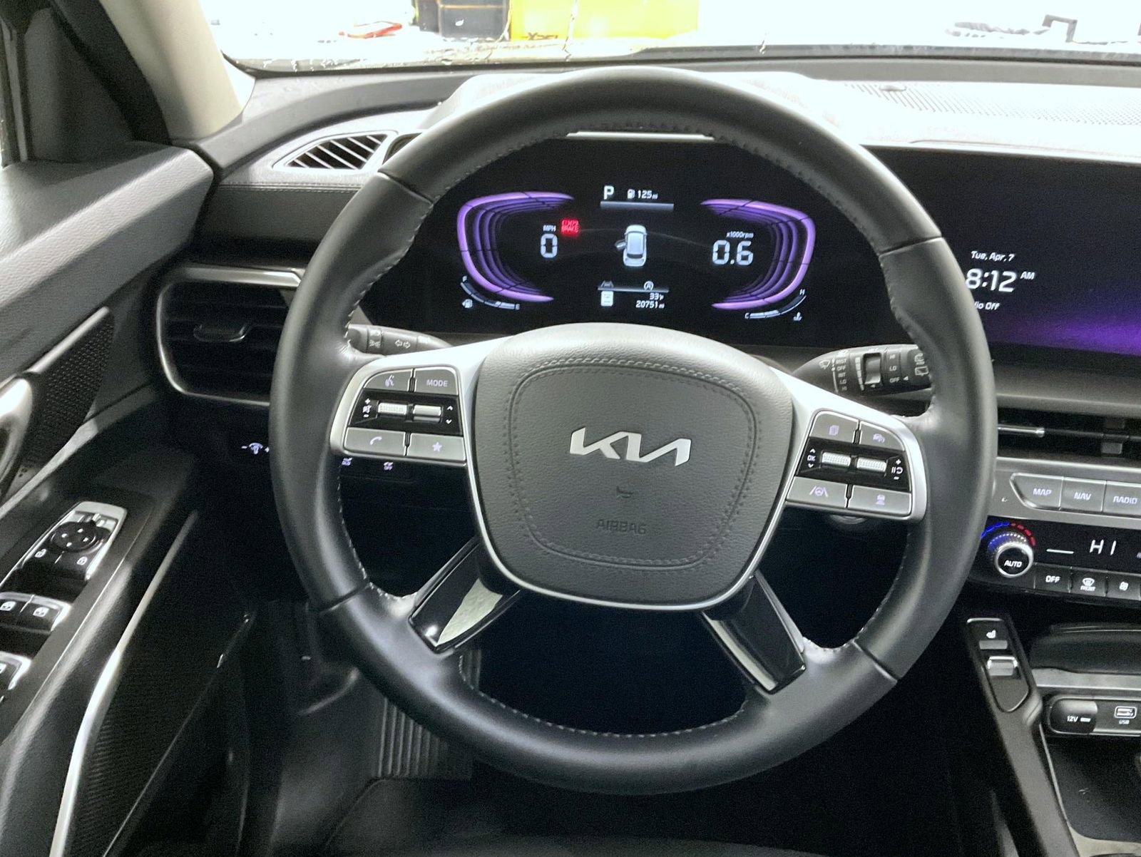 Used 2025 Kia Telluride S AWD/4WD image 13