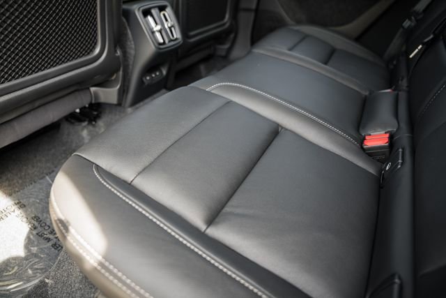 New 2026 Volvo XC40 B5 Plus w/ Climate Package image 34