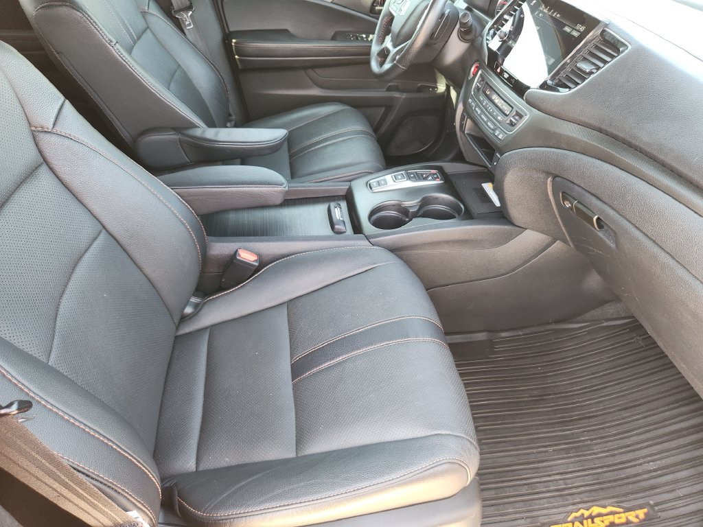 Used 2022 Honda Pilot TrailSport image 24