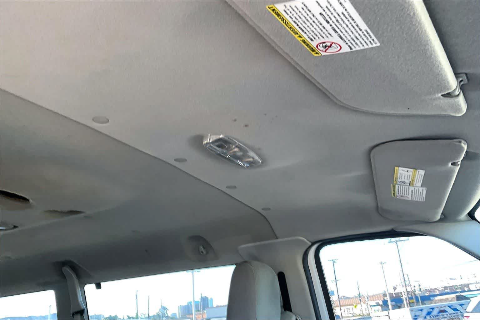Used 2011 Ford E-350 and Econoline 350 XLT RWD image 30