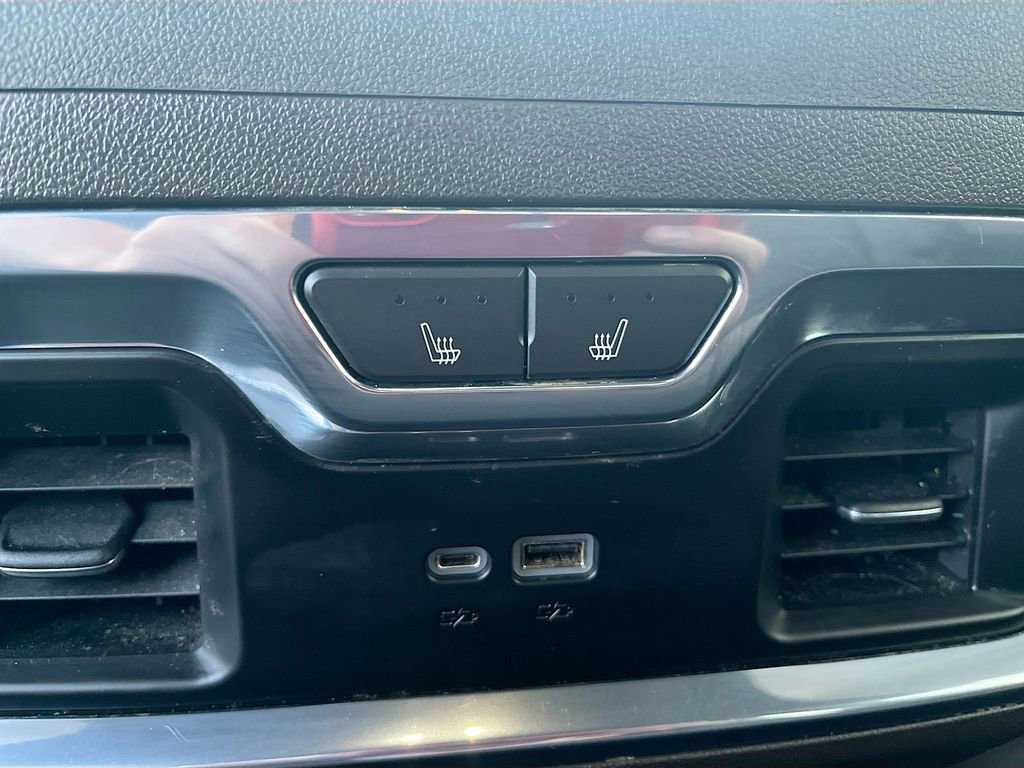 Used 2024 Chevrolet Silverado 1500 LTZ w/ Technology Package image 26