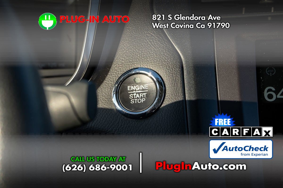 Used 2018 Ford Fusion Energi Titanium image 20