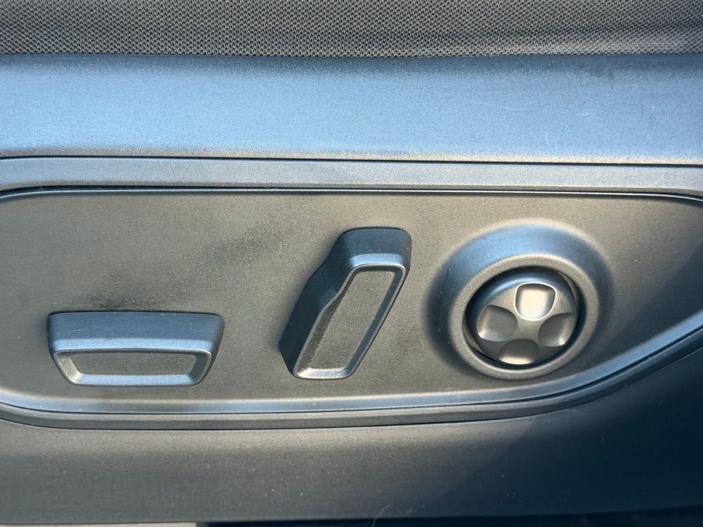 Used 2023 Jeep Grand Cherokee Trailhawk w/ Luxury Tech Group III image 22