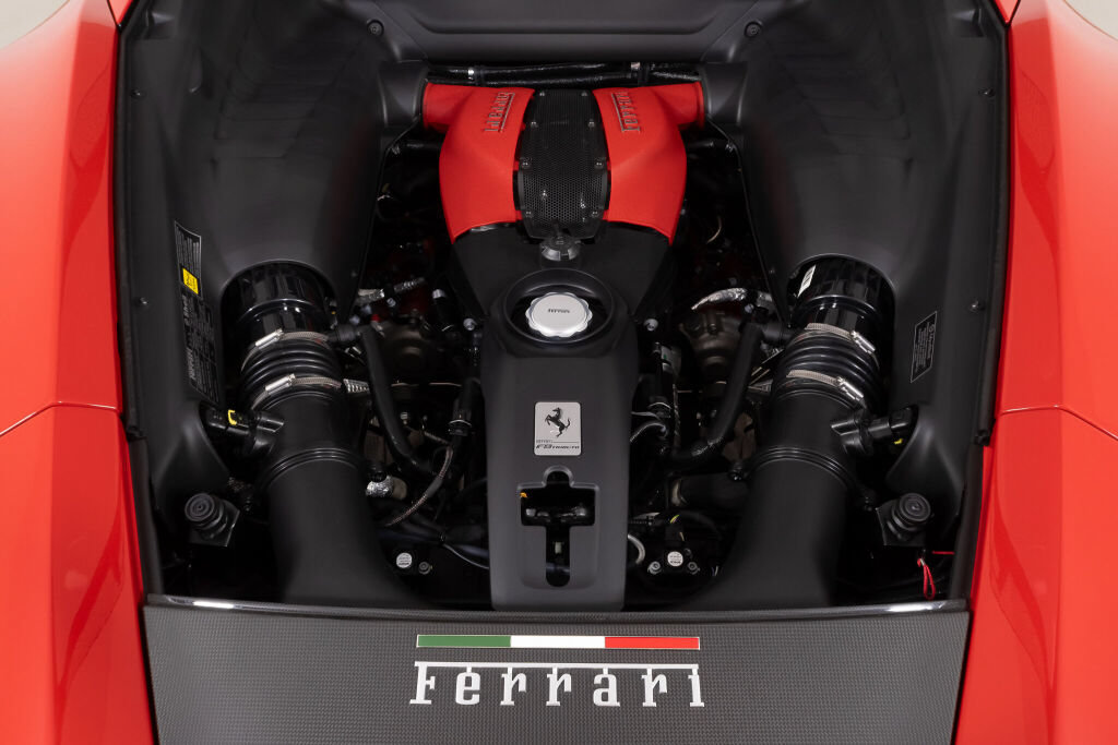 Certified 2022 Ferrari F8 Tributo RWD image 22