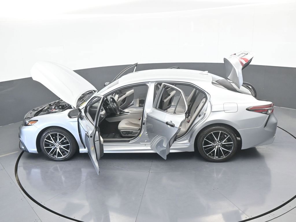 Used 2022 Toyota Camry SE image 64