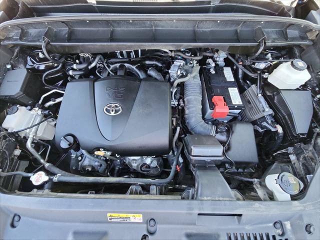 Certified 2020 Toyota Highlander XLE AWD/4WD image 21