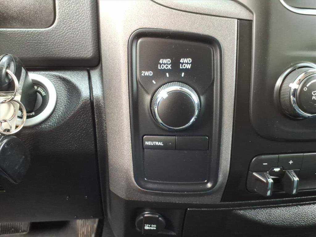 Used 2018 RAM 2500 Tradesman w/ Chrome Appearance Group image 22