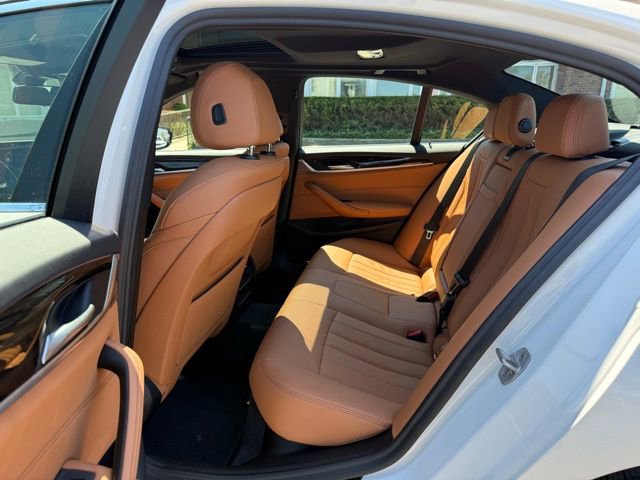 Used 2022 BMW 530i xDrive w/ Convenience Package image 28