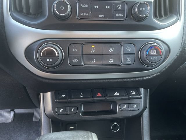 Used 2016 Chevrolet Colorado LT w/ Luxury Package, Chrome AWD/4WD image 18