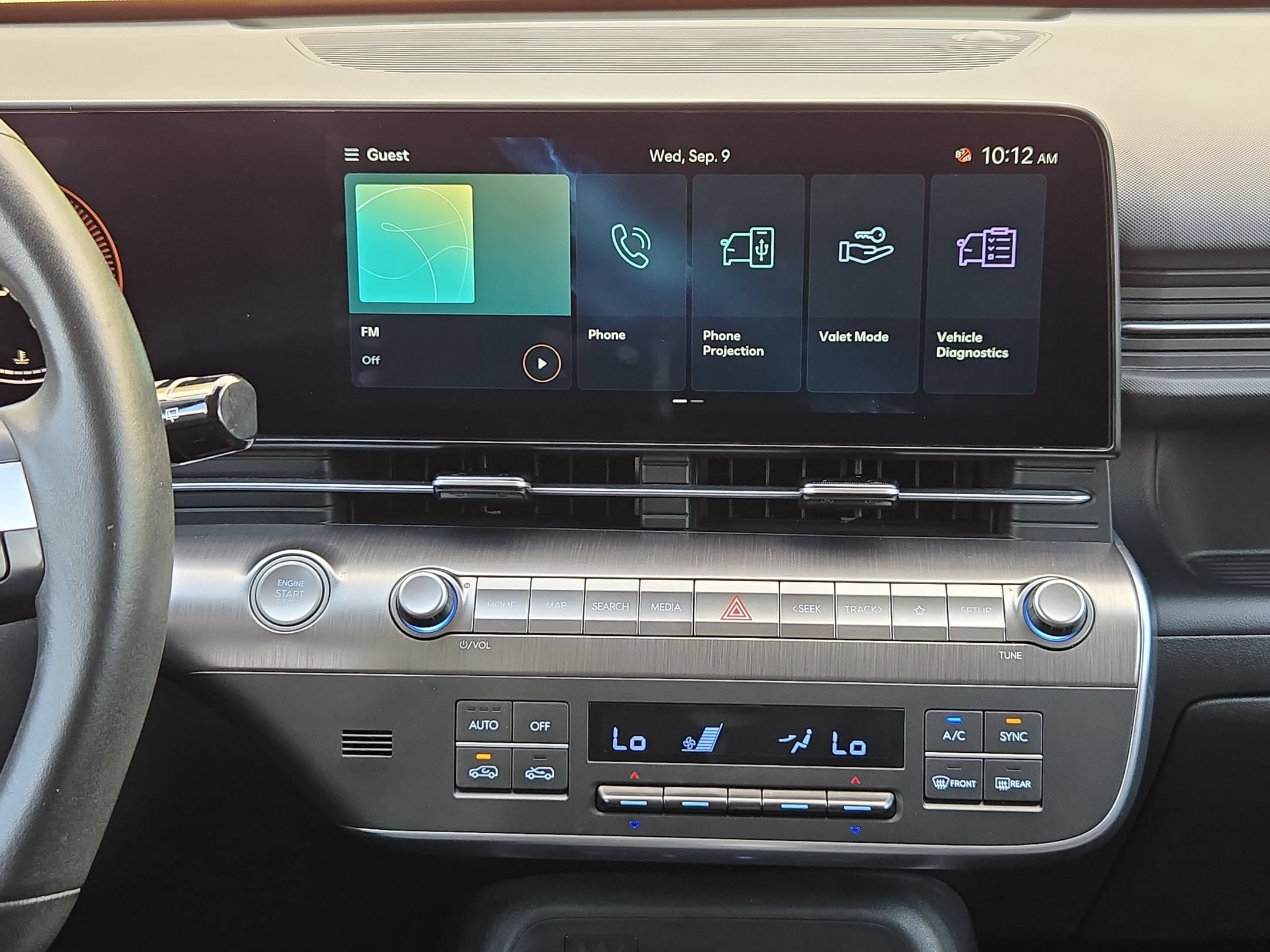 Used 2025 Hyundai Kona SEL FWD image 17