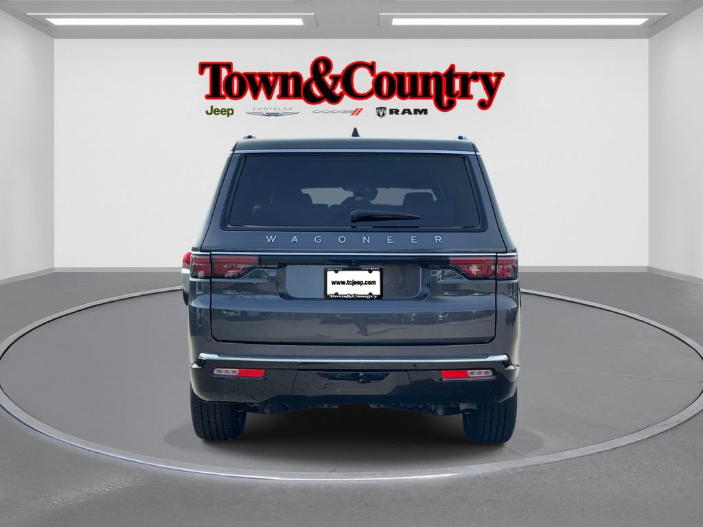 Certified 2025 Jeep Wagoneer 4WD image 5